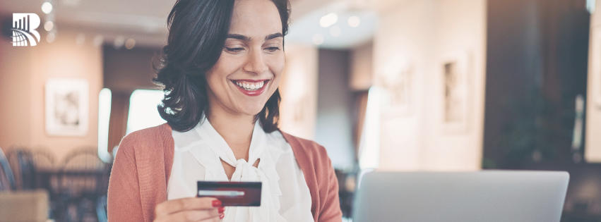 Deliver an e-commerce journey that delights. Optimize UX and digital touchpoints to turn browsers into buyers—just like this satisfied online shopper.